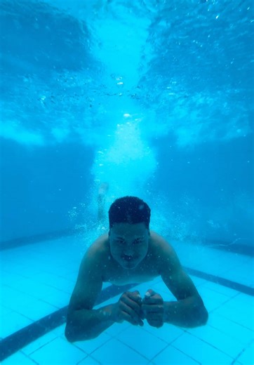 Creative Bed to Swimming Pool Transition Video