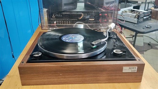 This is a beautiful Sony turntable repaired in my West Haven Lab. | Shurt Circuit Electronics