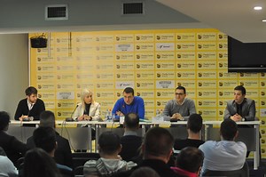 Aleksandar Vučić za VICE o tome kako je Car:Go doskočio državi