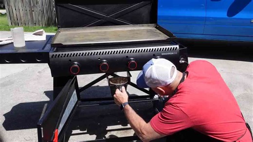 How to clean and restore a rusted flat top griddle
