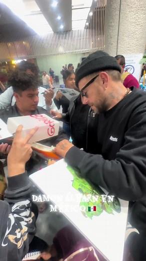 Damon Albarn en México: Encuentro con Gorillaz