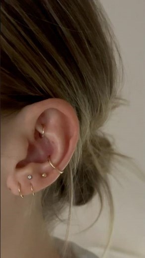 Upgraded my Conch Piercing to a hoop 🫶🏻