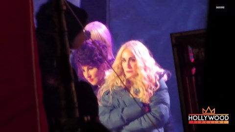 Sarah Jessica Parker filming 'Hocus Pocus 2' with Bette Midler and Kathy Najimy [BTS]