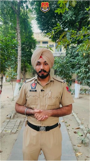 Instant loan? Think twice! Fake loan apps steal data, not debts. Report suspicious apps to police or www.cybercrime.gov.in #OnlineFraud #FakeLoanAlert #CyberAwareness #LudhianaPolice #StaySafeOnline #CyberSafety ਤੁਰੰਤ ਲੋਨ? ਦੋ ਵਾਰ ਸੋਚੋ! ਫਰਜ਼ੀ ਲੋਨ ਐਪ ਡੇਟਾ ਚੋਰੀ ਕਰਦੀਆਂ ਹਨ, ਕਰਜ਼ੇ ਨਹੀਂ। | Commissioner of Police, Ludhiana