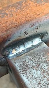 tips for welding narrow corners on thin iron gate material. | Welderman