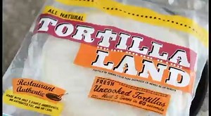 2.9K views | This Thai Quinoa Salad Wrap made with a fresh...