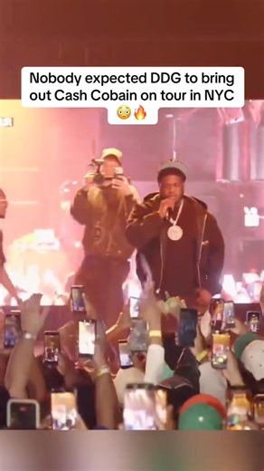 DDG Brings Out Cash Cobain on tour in NYC 🔥🔥🔥 (@clipsbygi)