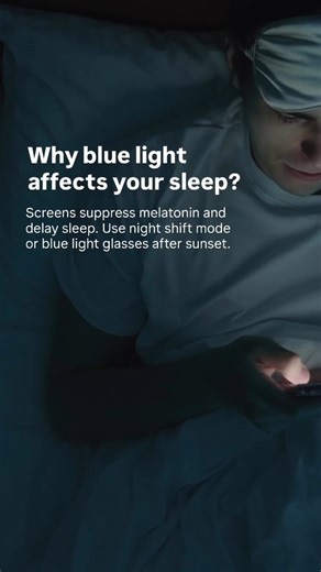 Scrolling at night? Binge-watching in bed? Your body’s sleep clock might be paying the price. Your sleep starts before your eyes close. Protect it. 😌 For more sleep-related information, visit our website www.sleepresearchfoundation.com #BlueLightEffects #SleepScience #CircadianRhythm #MelatoninMatters #SleepBetter #NightRoutine #ScreenTimeAwareness #digitaldetoxday | Sleep Research Foundation