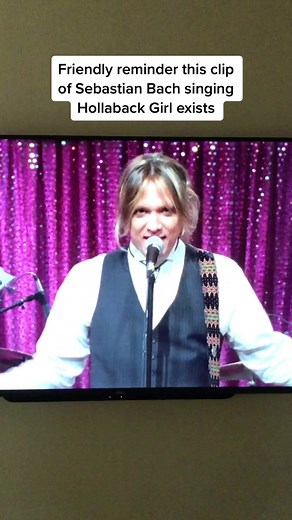 Blessed to live in a world where this exists #sebastianbach #gilmoregirls #tvshow #skidrow #musiciansoftiktok #rocknroll #musiclover #gilmoregirlstiktok #gilmoregirlstok #sebastianbachskidrow #gwenstefani #gilmoregirlsscene #hepalien #amyshermanpalladino