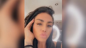 Katie Price shows off 'new nose and lips'