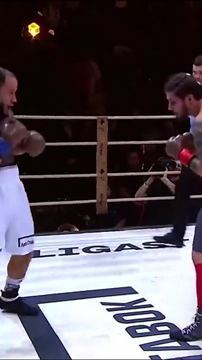 24K views · 278 reactions | What a check left hook! Vlad Tuinov is a menace! [pravda_boxing/IG] | Red Corner MMA | Facebook