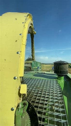 1.6K views | The Krone Big X Forage Harvester  ECO-Friendly Power Despite its size, the BiG X is designed for fuel efficiency – saving costs and reducing emissions  Have an enquiry? Feel a demonstration would help? Get in touch with your local Area Sales Manager for details. https://peck.co.uk/contact-us/ #Krone #ForageHarvester #Bi | G & J Peck Ltd | Facebook