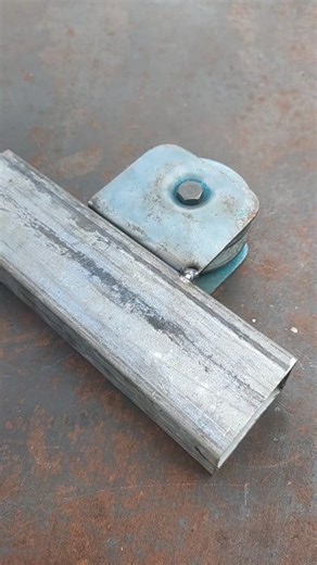 22K views · 340 reactions | Beginners need to know the proper way to install sliding gate wheels #welding #art #fbreels #fyp | Welder art | Facebook