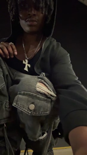 Understanding the Concept of Fashion Dance on TikTok