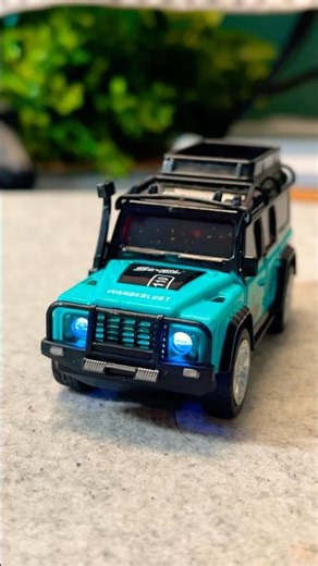 Defender 110 - Die Cast RC (Remote Controlled) Car 1:64 #shorts