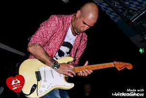 Buon martedì! E anche oggi si gela😬 #CuoreDiCemento #CuoreDiCemento #TestaoCroce #Modà | Modà Fan Club Toscana