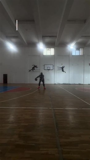 Noryen Lasley 🐺 on Instagram: "good craft before a big game, staying locked in 🔒 #grind #basketball #overseaspro #prohooper #explore"