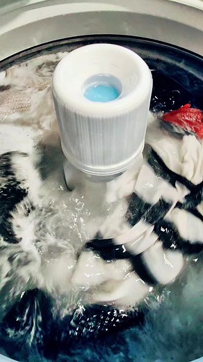 Speed Queen TC5 Wash Review: Cleaner Clothes & Fresh Scent