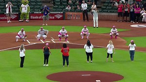 174K views · 13K reactions | On this #MothersDay, Laste Altuve, Jackie Bregman, Sandybell Correa, Teresa Keuchel, Olga Gurriel, and Sherry McCann threw out the first pitch to their sons!  | Houston Astros | Facebook