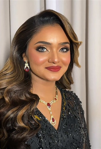 Bride Makeover Inspired by Classic Hollywood Looks