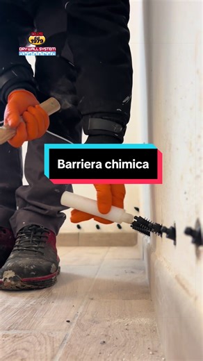 Barriera chimica contro l'umidità di risalita