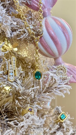 Marissa Collections on Instagram: "A very Marissa Collections x Melissa Kaye holiday season 🎄✨ Shop our @melissakayejewelry fine jewelry trunk show in Palm Beach through Wednesday 💖 📲: gift guide, holiday gift, diamonds, gifts for her"
