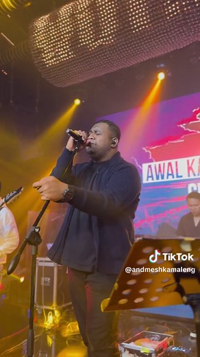 Pelukis Pilu Full Lirik Andmesh ft. Ames Kamaleng