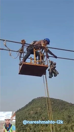 transmission lineman viral #viralvideo #shortsfeed #shortvideo #shortsvideo #viralclips #electrical
