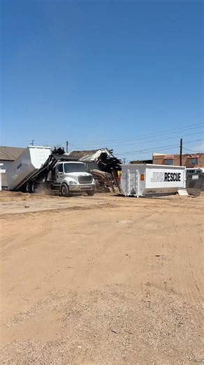 House Demolition Arizona - Backhoe & 40 Yard Roll Off Dumpsters #junkrescue #demolition #arizona