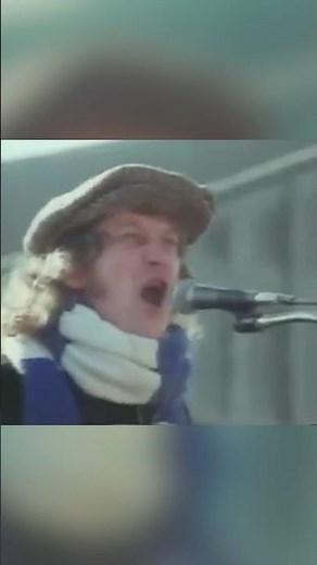 Your anthem for the 2026 World Cup, Slade 'Give Us A Goal' released February 1978. #Slade #70s