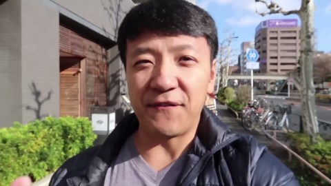 Japanese Street Food Tour of TSUKIJI Fish Market Tokyo Japan