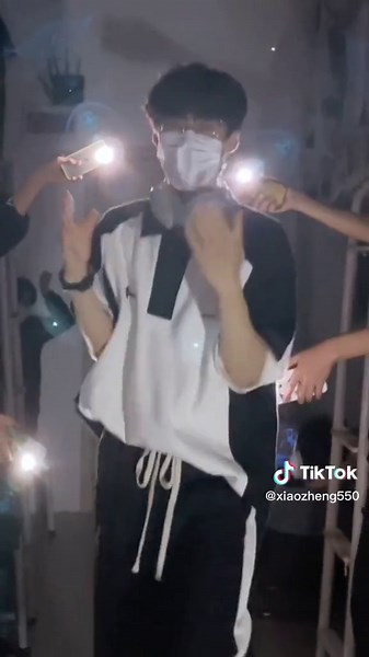 Trendy TFBoys Dance Hand Gestures on TikTok