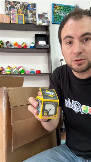 World's cheapest 2x2 magnetic UV cube #rubikscube