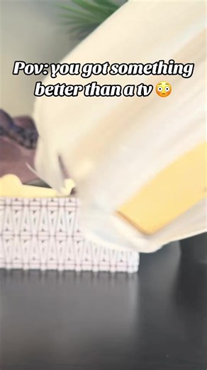 Link in bio. Imagine turning any wall into a full cinema experience wherever you are. The Salange mini projector gives you sharp 720P native resolution with support for 1080P and even 8K playback, delivering smooth and clear visuals in a compact 700g design. Small enough to fit in your backpack, powerful enough to create a massive screen anywhere – at home, outdoors, or with friends. With WiFi 6 and dual-band connection, you get fast and stable streaming without lag. Bluetooth 5.4 lets you conne