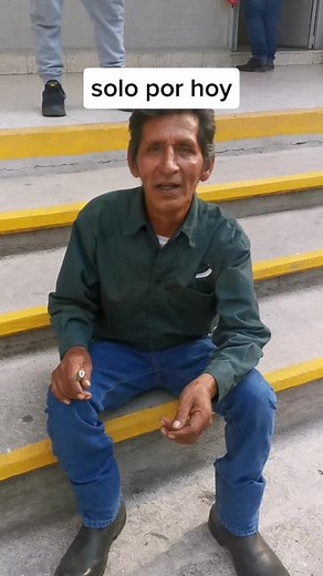 Exploring Creativity with a Yellow Object