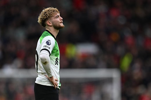 Harvey Elliott shares what he's about to do in Liverpool training after draw with Man United