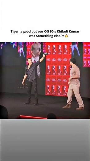 akshy Kumar aur tiger Shroff ke stage show short song video #tigersh#tigershrimp #siddharthanand