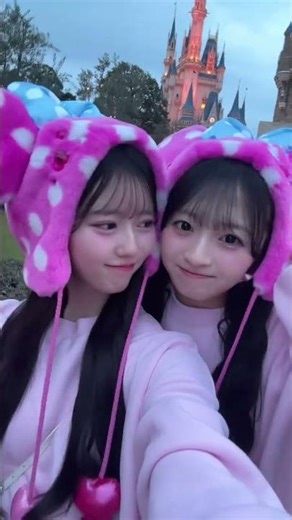 AKB48 Yagi Aizuki, Akiyama Yuna, Yunaazu Disney 🩷🩵 #AKB48 #Idol #Recommended #fyp #Disney