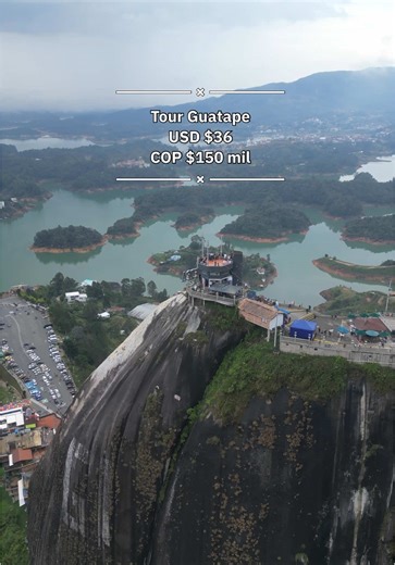 Tour por Guatapé: Subiendo la Piedra del Peñol