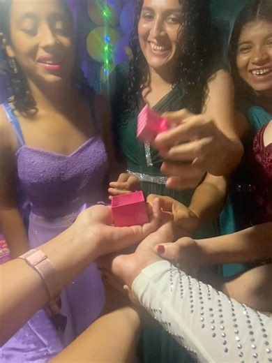 Elizabeth Sánchez on Reels