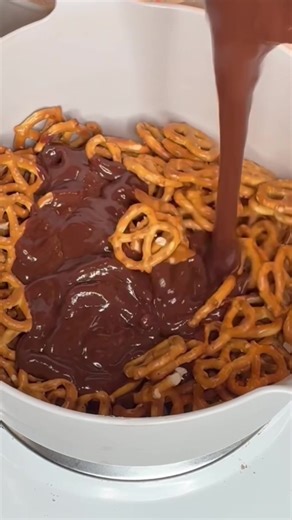 Healing Changed the Dynamic…Healing isn’t pretending the damage never existed. It’s taking your power back from what once hurt you. What did you survive that no longer gets to run your life? 👊🏽 🛑💭