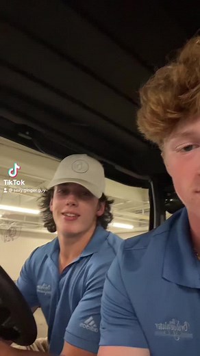 🧍‍♂️ (@sexy.ginger.guy)’s videos with original sound - 🧍‍♂️