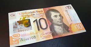 Do shops have to accept Scottish money, £50 notes and what if I get an old £5?