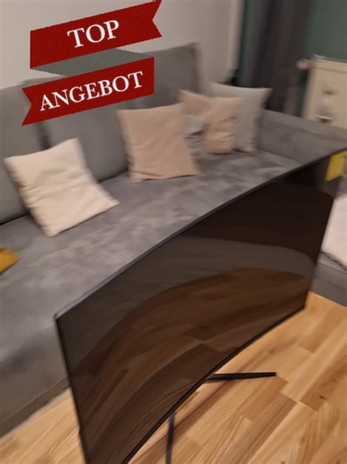 1800R curved Gaming Monitor mit bis zu 180 Hz und schneller 1 ms Reaktionszeit für flüssiges Gaming. Die gebogene Form sorgt für ein intensiveres Bildgefühl und wertet jedes Setup optisch auf. Ideal für Gaming oder Arbeitsplatz. #tiktokmademebuyit #DealsFürDich #pcgaming #PC #GamingSetup