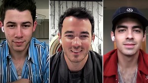 The Jonas Brothers 'Challenge' the Hemsworths to a Fight