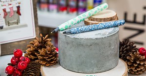 DIY Christmas Pens