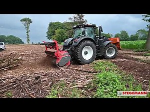 Forstschlepper Valtra S354 beim Forstmulchen