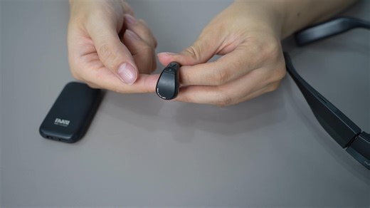 ✨ Discover a Smarter Way to Interact ✨ See INMO AIR3 in action in our latest hands-on video! 🎥 In this video, you’ll see how AIR3 makes daily life easier and more intuitive with: 🔹 Multiple interaction methods designed for comfort and flexibility 🔹 A powerful app ecosystem that seamlessly supports your needs 🔹 Smooth, practical experiences you can enjoy anytime, anywhere Check out the video to see INMO AIR3 in action and explore how it brings the future of smart glasses closer to you. 👓🚀 �