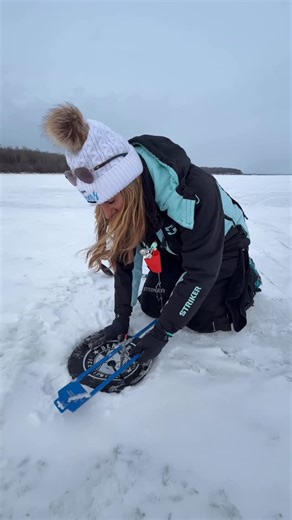 Lisa Roper on Instagram: "🧊🎣 Let’s talk tip-ups.. 👉🏻 Check the hole intermittently to make sure it’s not frozen over and use a hole cover for insulation. 👉🏻 Lay your flag down in the same direction as the wind as this helps to prevent false flag-ups and ensures that when that flag pops… it’s the real deal. Simple adjustments, smarter setups, and more confidence on the ice. Let’s fish smarter, not harder. ❄️🔥 Who’s ready to chase some flags? 👀🚩 #tipup #lisaroperoutdoors #icefishinglife #