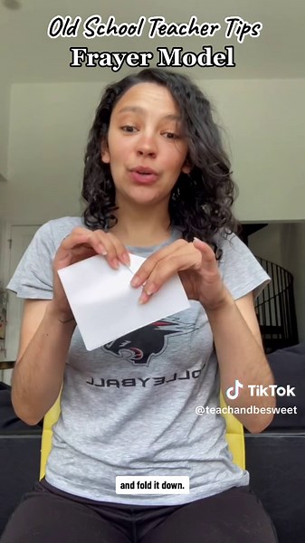 Old School Teacher Tips that hold true! The Frayer Model is great for beginning a unit. This is a great introduction to concepts. Try digital versions for more tech practice. Try with all grade levels and subjects! 🍎 #sweetteach #thetiktokteacher #teachersoftiktok #tipsforteachers #newteachertips #teachertips #teacherresources #teacher #edutok #teachertok #easyhack #teacherhack #vocabulary #mathtecher #stemteachersoftiktok #greenscreen